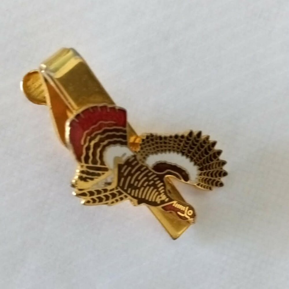 Vintage Wild Flying Turkey Gold-Plated Tie Clip ... Kinney Co ... 1960s